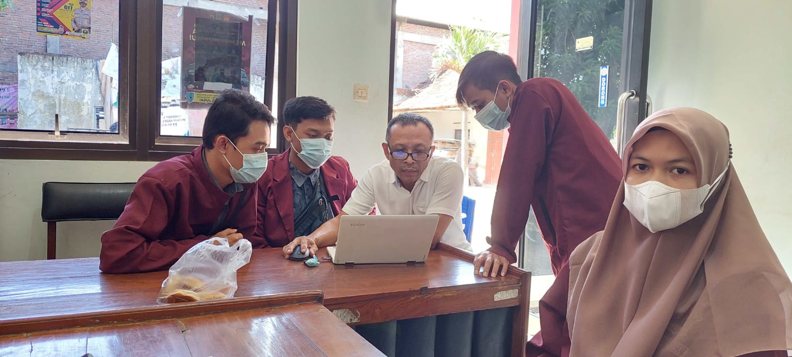 Mahasiswa KKN-IK IAIN Kudus Merevitalisasi Website Desa Klumpit Agar Menjadi Lebih Informatif Kepada Masyarakat